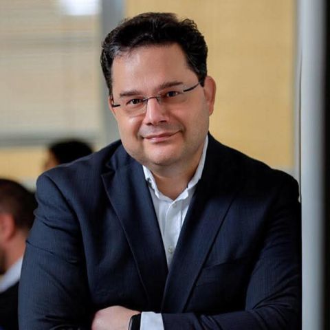 Giannis Larios