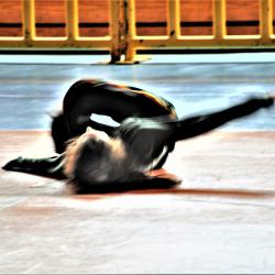 Dance & Theater